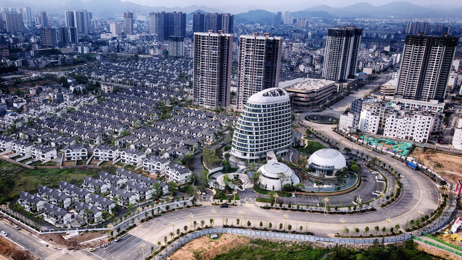 羅平金華玉湖文化旅游小鎮(zhèn)