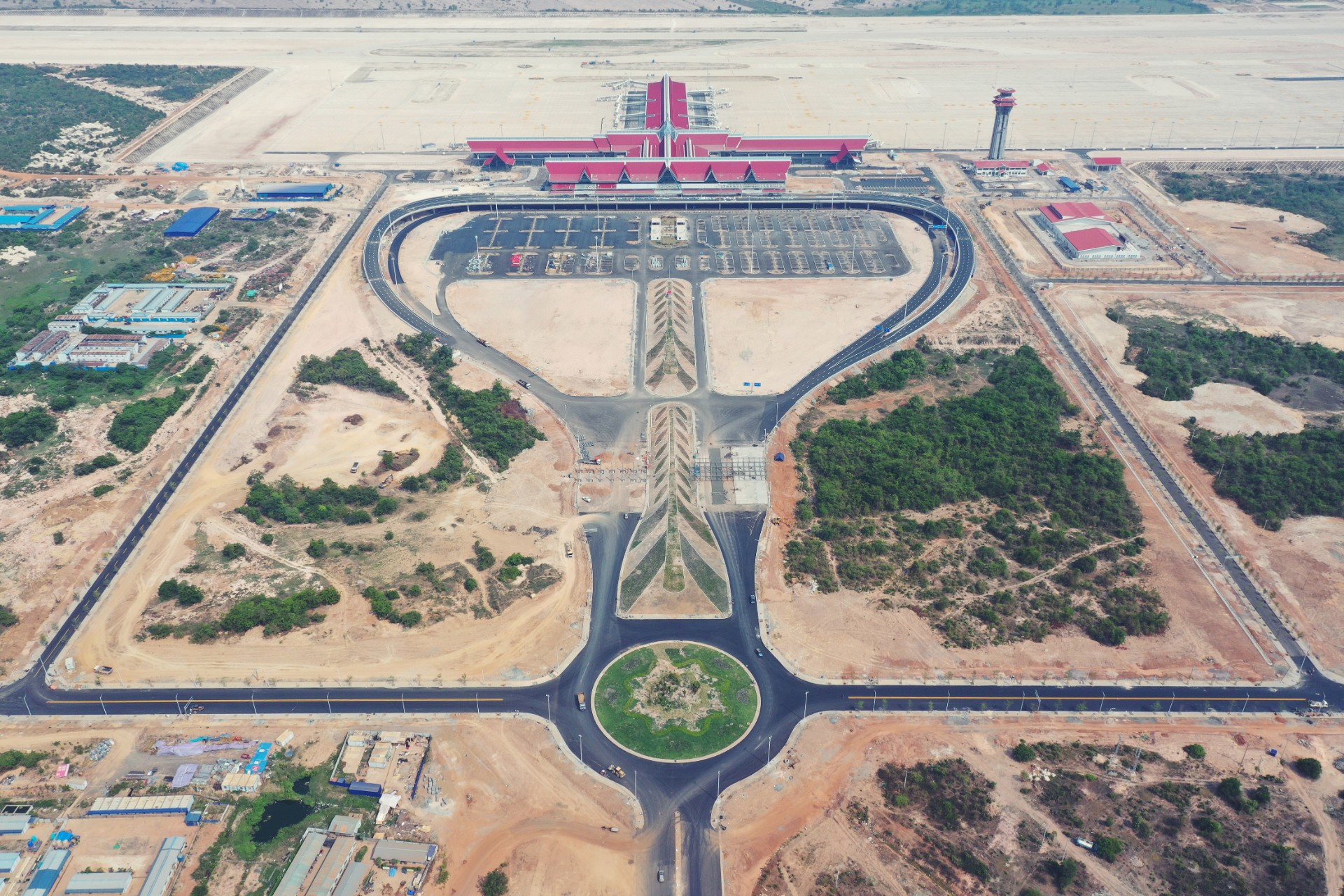 暹粒吳哥國(guó)際機(jī)場(chǎng)市政道路+航站樓+塔臺(tái)