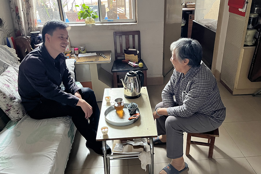 第一水電——“一線送關(guān)懷 慰問暖人心” (2).jpg